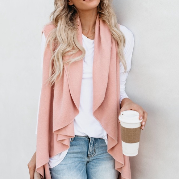 Irresistible Convertible Vest - Picture 6 of 7